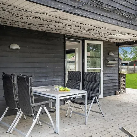 One-Bedroom Holiday Home In Dragor Дом отдыха